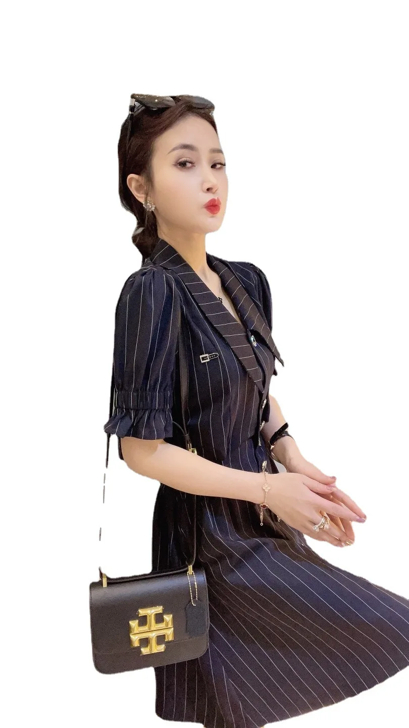 

European fashion age reducing dress