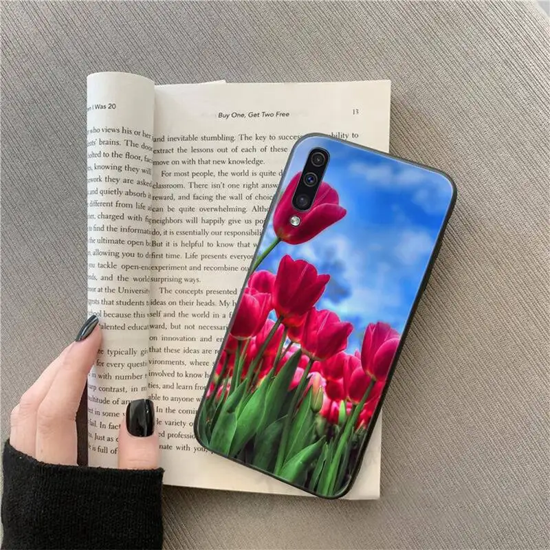 

Tulips flower Spring field Phone Cases For Samsung galaxy S 9 10 20 A 10 21 30 31 40 50 51 71 s note 20 j 4 2018 plus