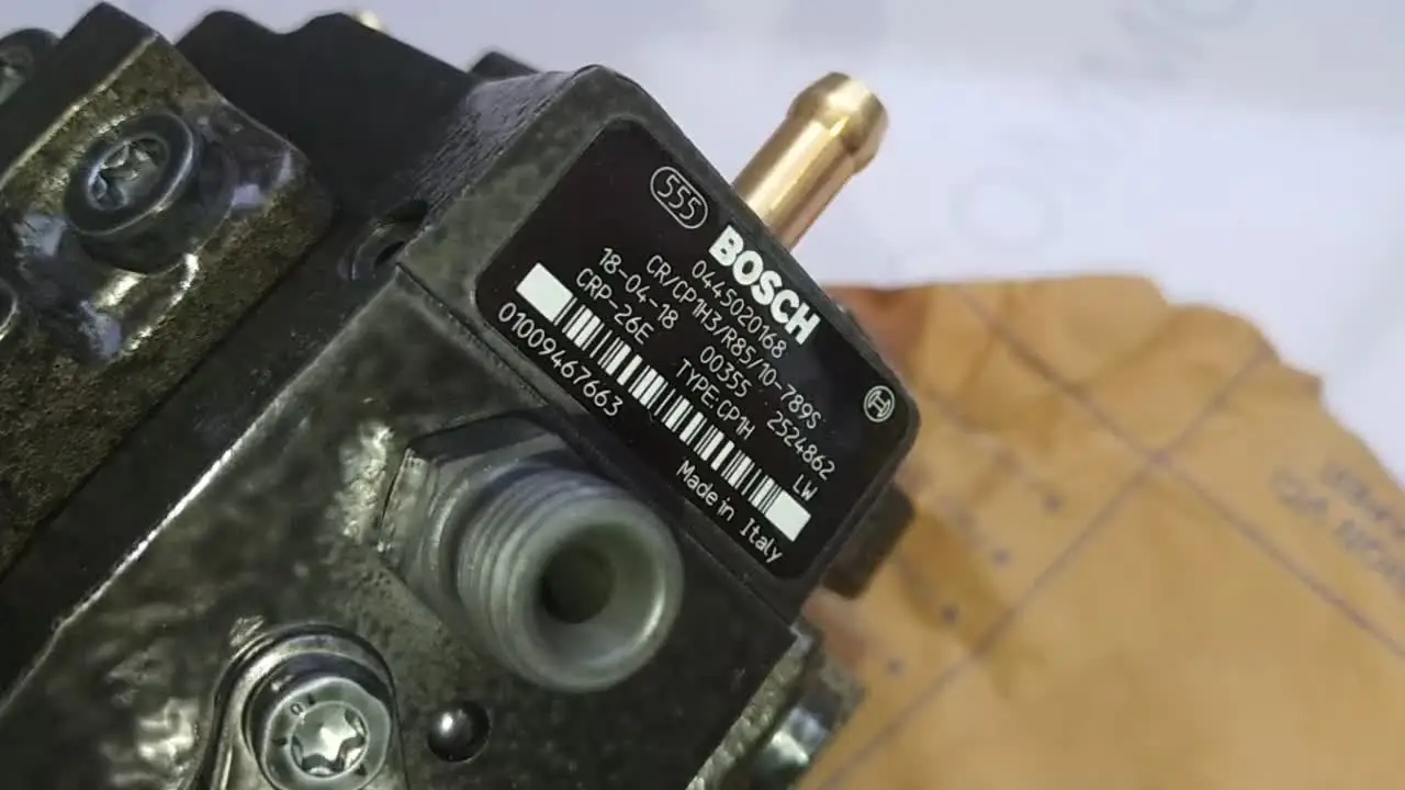 

genuine auto part CP1 Fuel Pump 0445020168