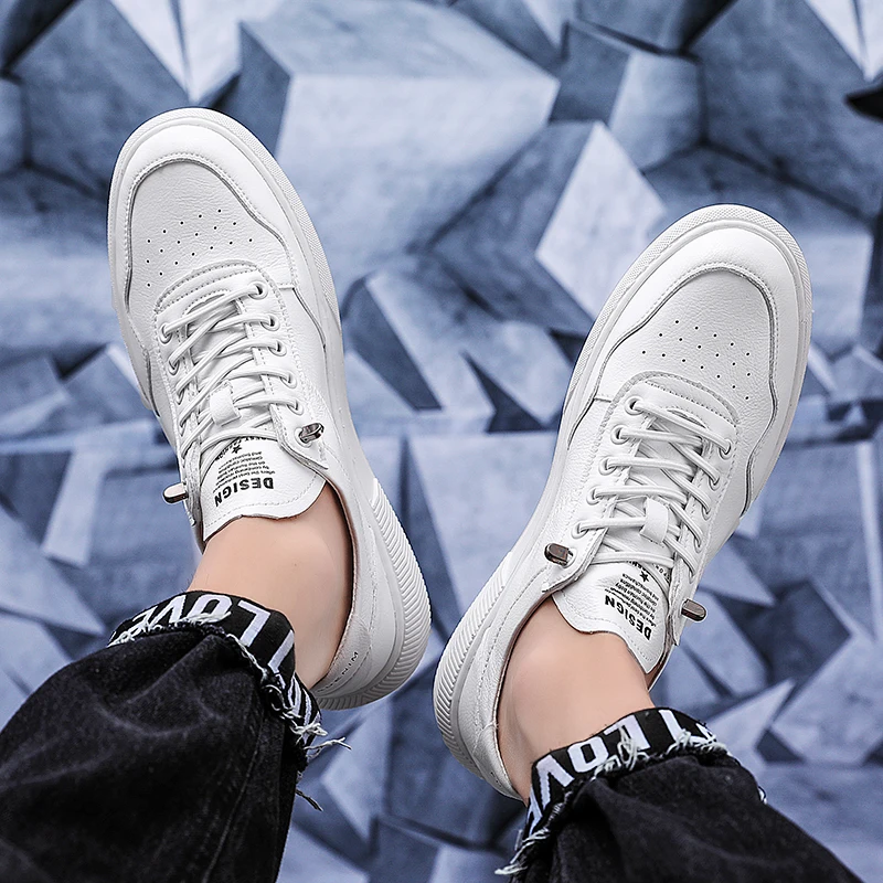 

Men's Casual Shoes Black Leather Flats Sneakers slip on fashion Designer Shoes Men outdoor breathable Leisure Shoes men