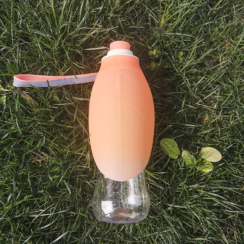 

Portable water feeder drinking water dispenser cat outdoor water cup kettle supplies