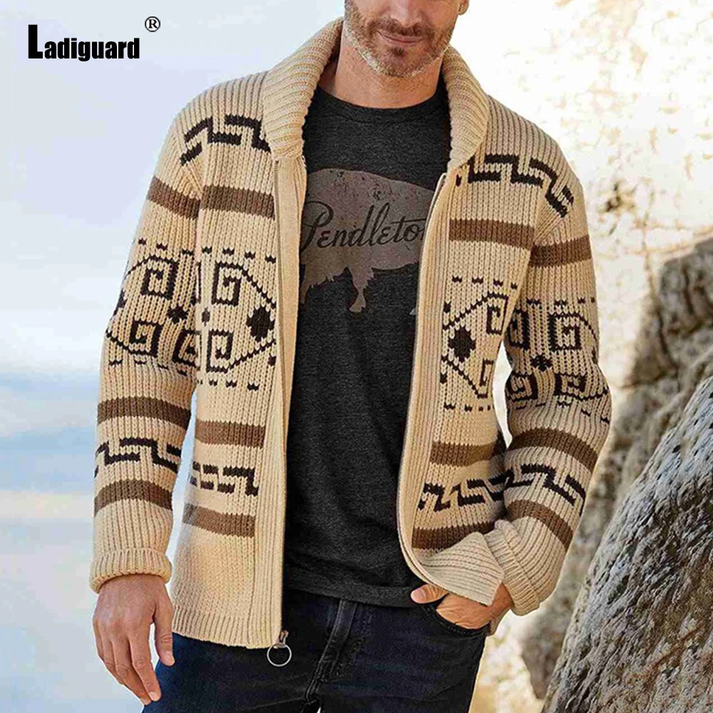 

Plus Size 4xl Men Autumn Fashion Knitted Sweaters Winter Warm Coats Open Stitch Mens Patchwork Sweater Hooded Top Cardigans 2021