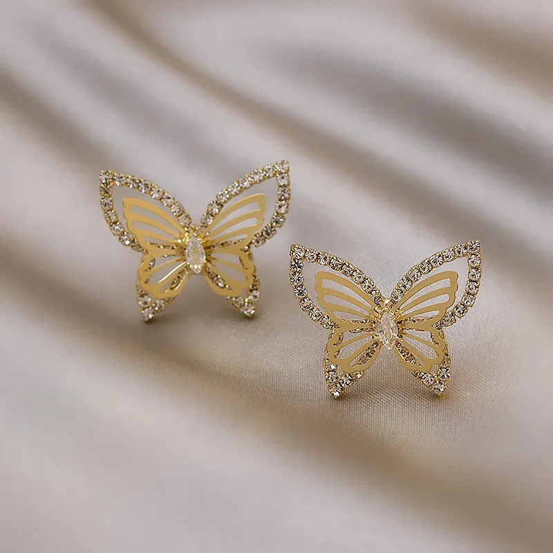 Корейские ретро модные золотые серьги в виде бабочки с фианитами новые