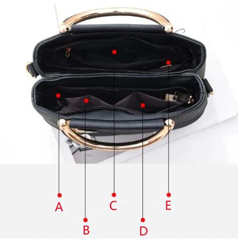 Сумка-мессенджер Женская компактная квадратная в японском и корейском стиле |