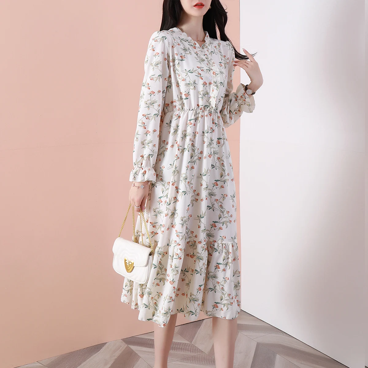 

ZHICHU Floral skirt