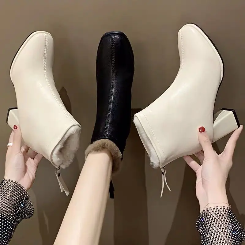 Женские ботинки на толстом каблуке в британском стиле новые с квадратным носком