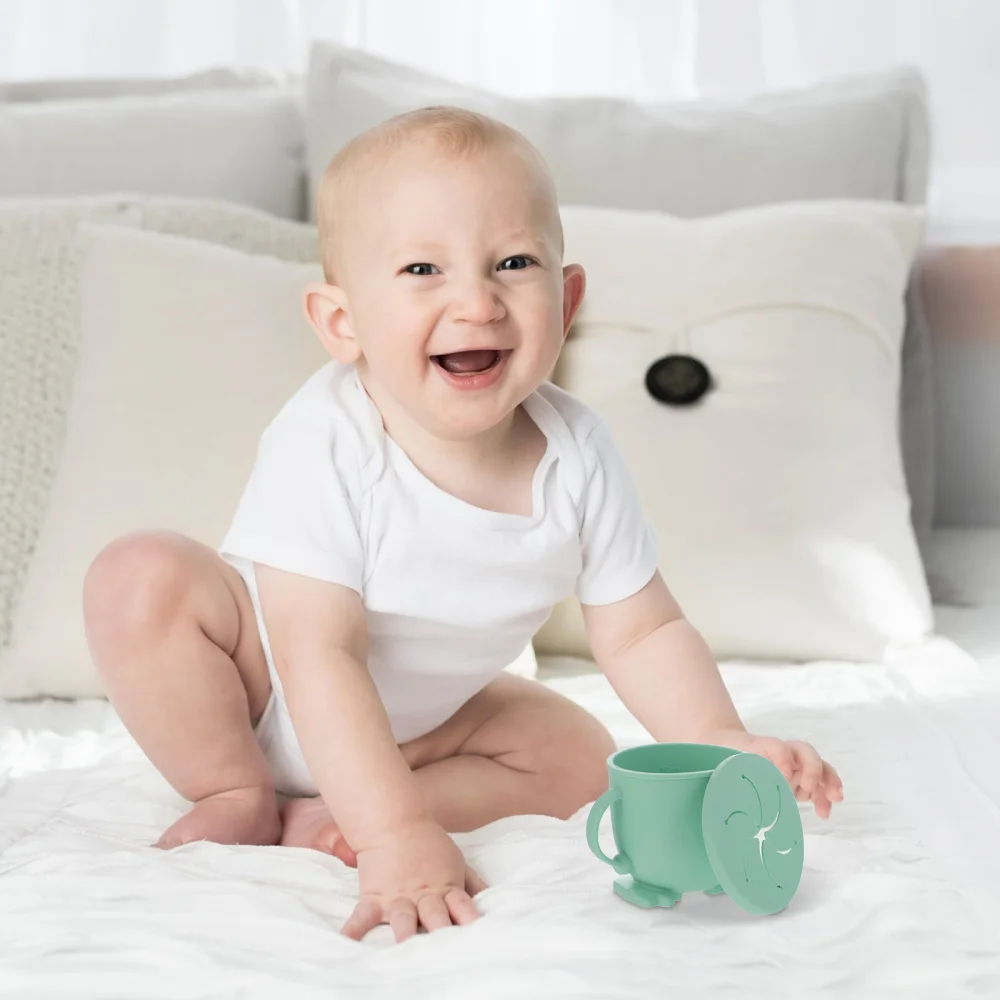 

Spill-Proof Snack Cup Toddler Baby Silicone Snack Container for Indoor Outdoor