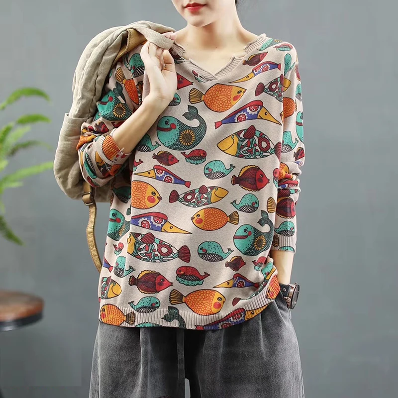 

2021 Autumn Retro Artsy V-Neck Long-Sleeve Sweater Women Loose Knit T-shirt Cartoon Printing Pullover Bottoming Shirt Tops