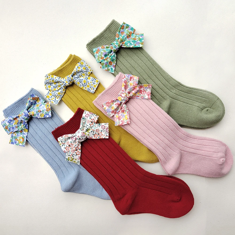 Новинка носки для маленьких девочек до колен с цветочным бантом мягкие хлопковые