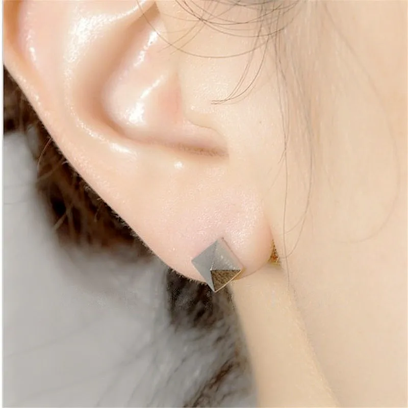

Fashion Little Square Pyramid Stud Earrings Gold White Rose Three Color Optional