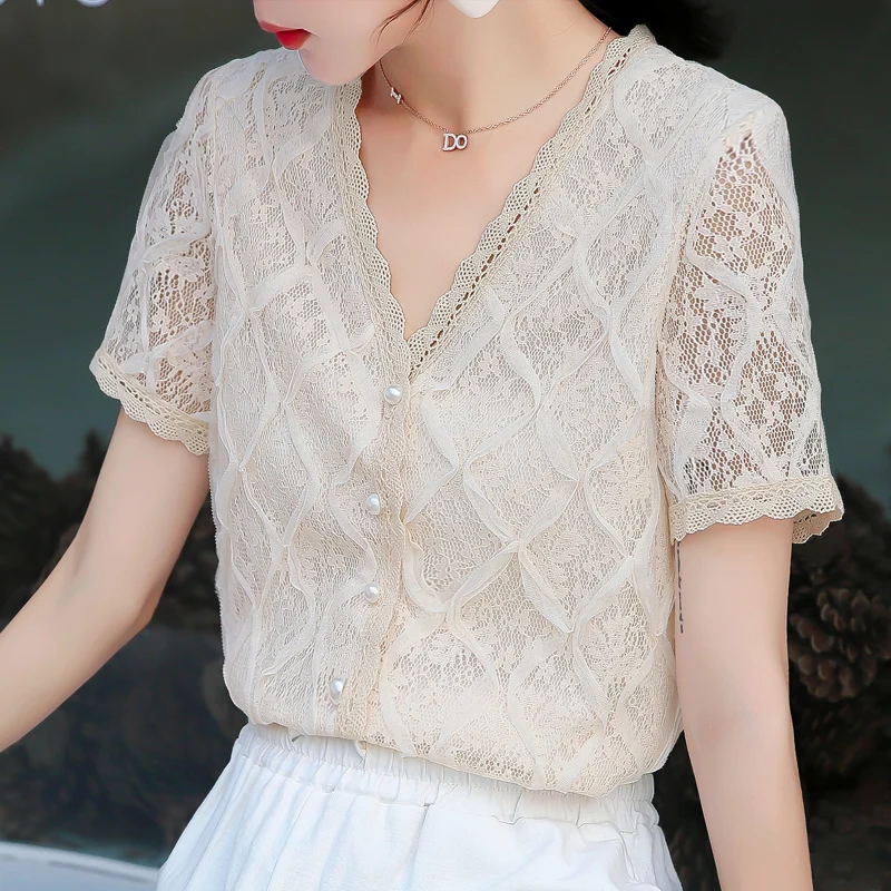 Женская блузка с коротким рукавом и v-образным вырезом однотонная розовая