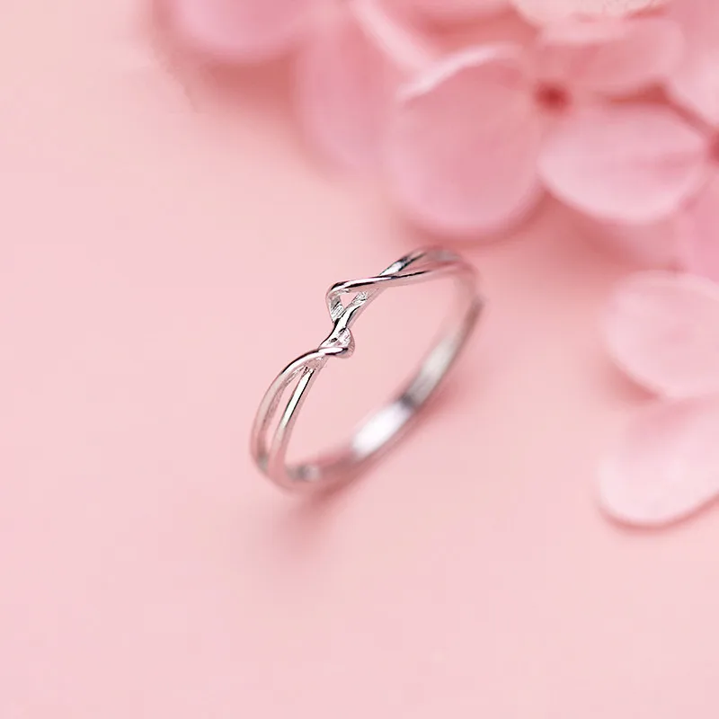 Посеребренное корейское открытое волнистое кольцо маленькое Новое