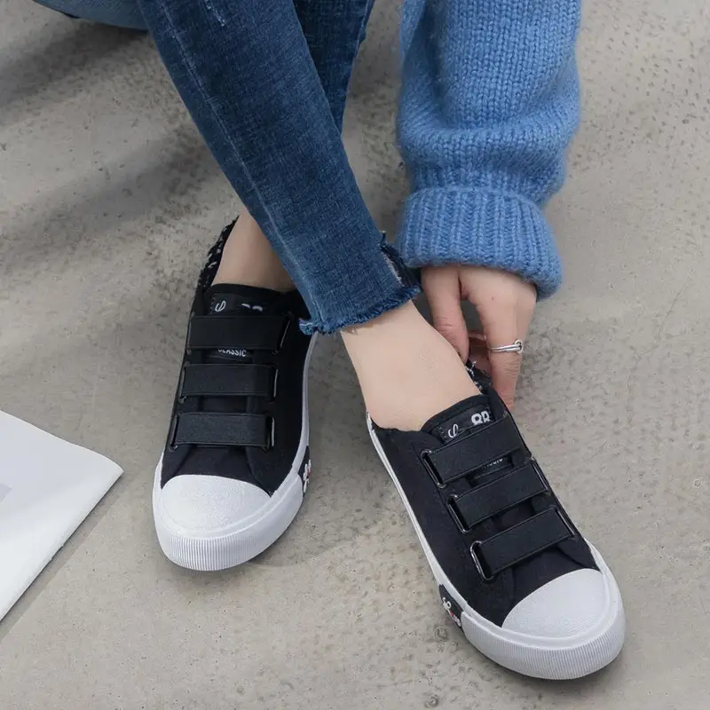 

Canvas shoes woman 2021 fashion comfortable summer flats Shoes female hook loop breathable sneakers women vulcanize shoes