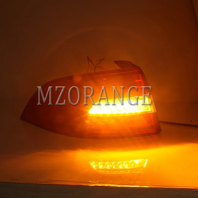 

MZORANGE Outer Side Left&Right LED Tail Light Assembly For SKODA SUPERB Saloon Sedan 2013-2015 Rear Brake Tail Lamp