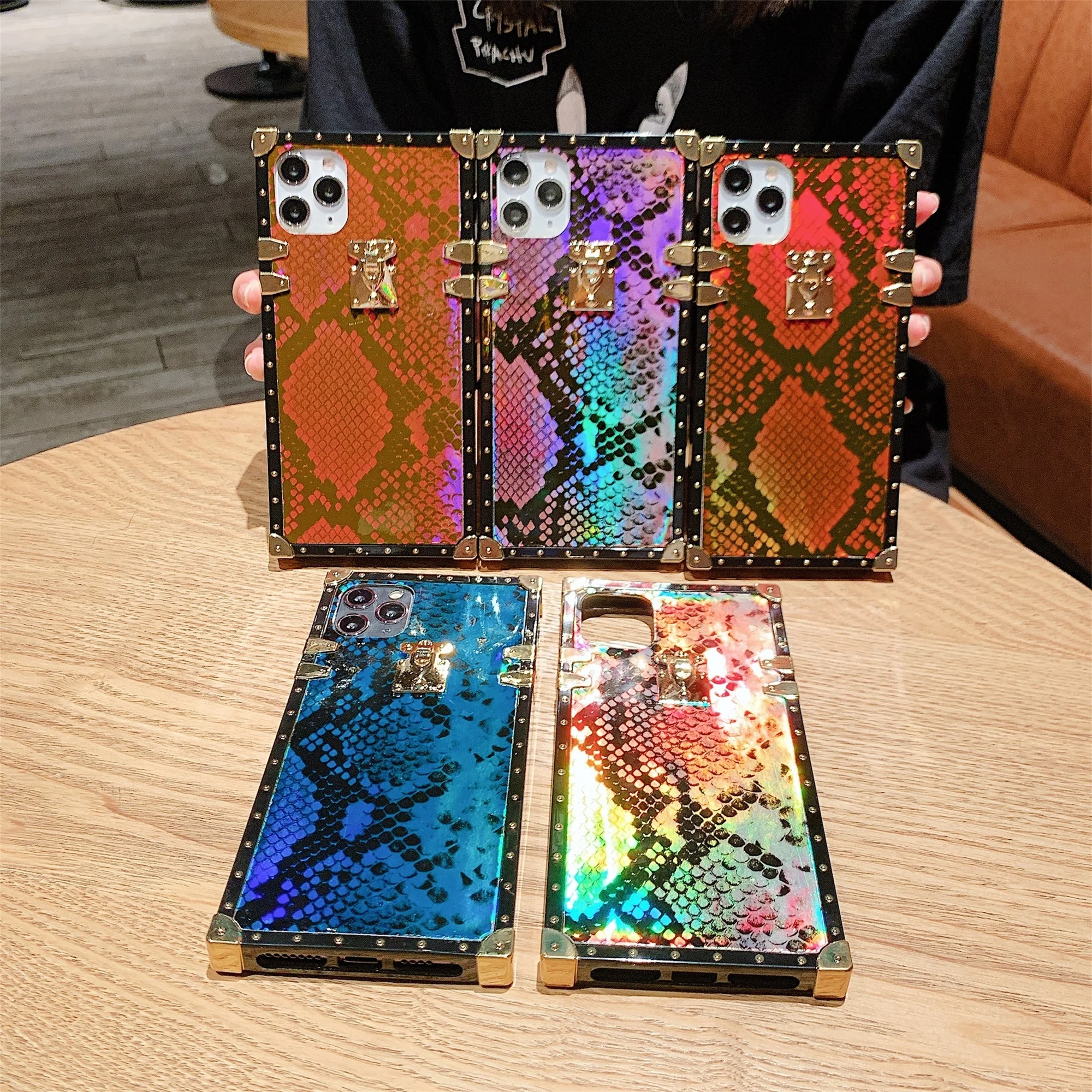 Роскошный градиентный лазерный силиконовый чехол для Iphone 8 6s 6 7 Plus X XS XR MAX 11Pro 11 SE с