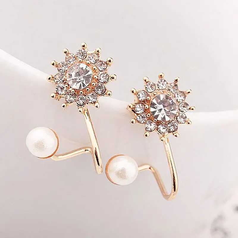 

2021 Exquisite Sweet Pearl with Full Diamond Snowflakes Clips Earrings for Women Party Wedding Fashion Jewelry