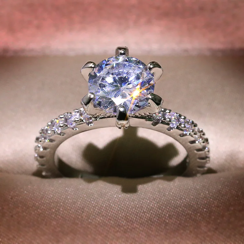 Женское кольцо из серебра 925 пробы с крупным Цирконом|Кольца| |