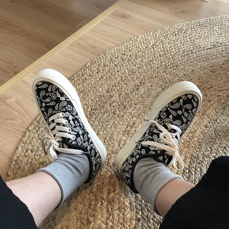 

INS Fashion Bandana Women Canvas Sneakers Classic 2022 Spring Zapatillas Mujer Purple Casual Ladies Footwear Daily Student Shoes