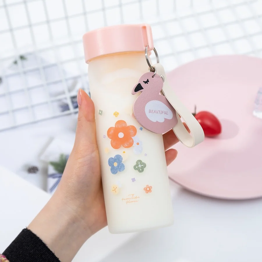 

Mini Simple Water Bottle Cute Matte Portable Kitchen Glass Portable Water Bottle Gym Bicycle Botellas Para Agua Drinkware DE50SP