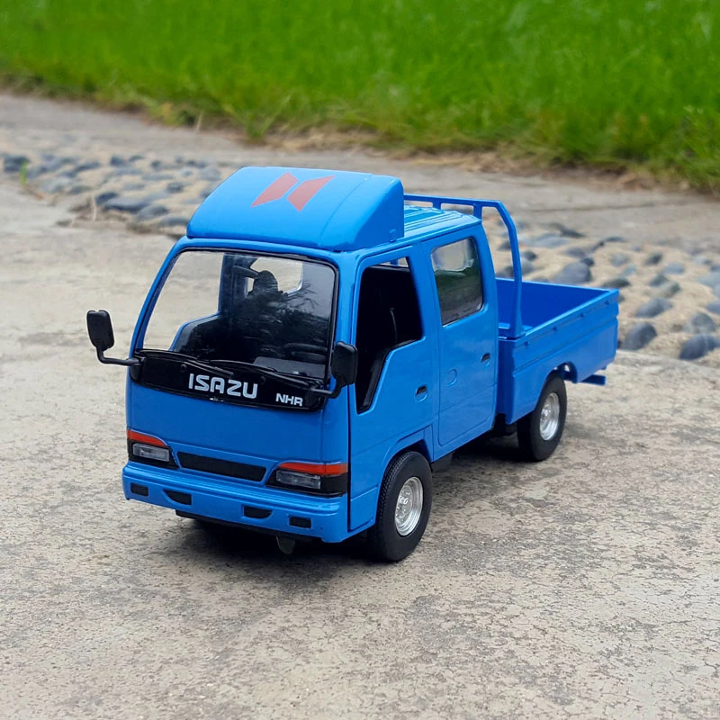 Пикап ISUZU NHR в масштабе 1:32 игрушечный автомобиль модель литых под давлением