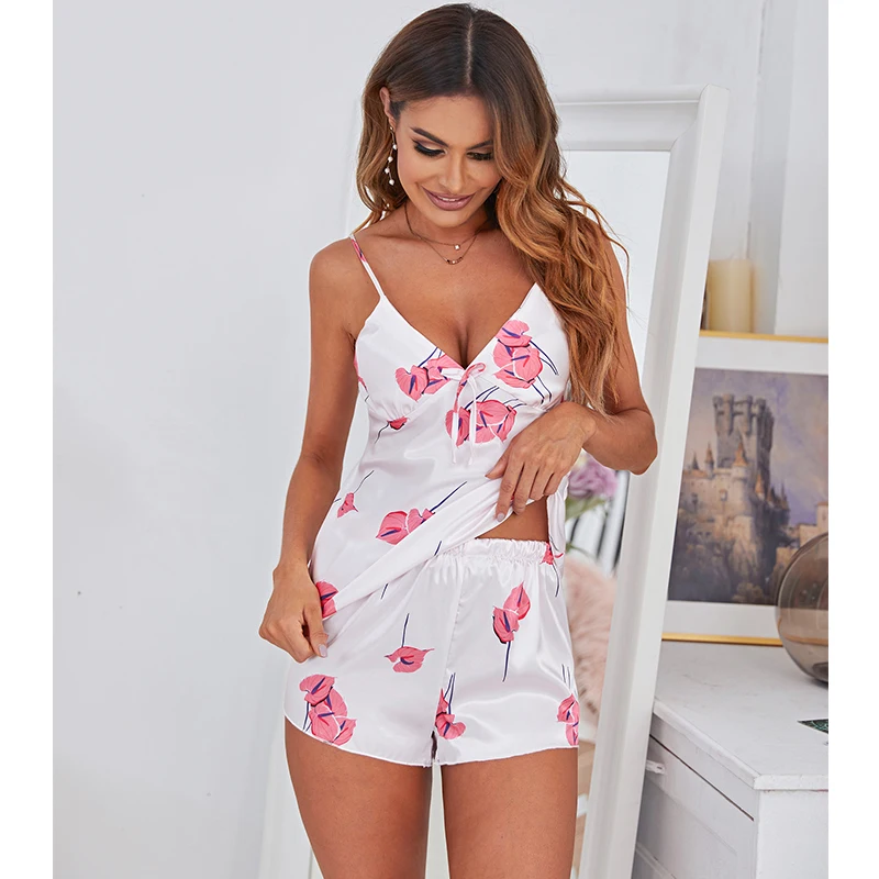 

New Ladies Pajamas Summer Silk Women's Pajamas Suit Sexy Suspender Shorts Ladies Homewear Sexy Lingerie Women's Pajamas Suit