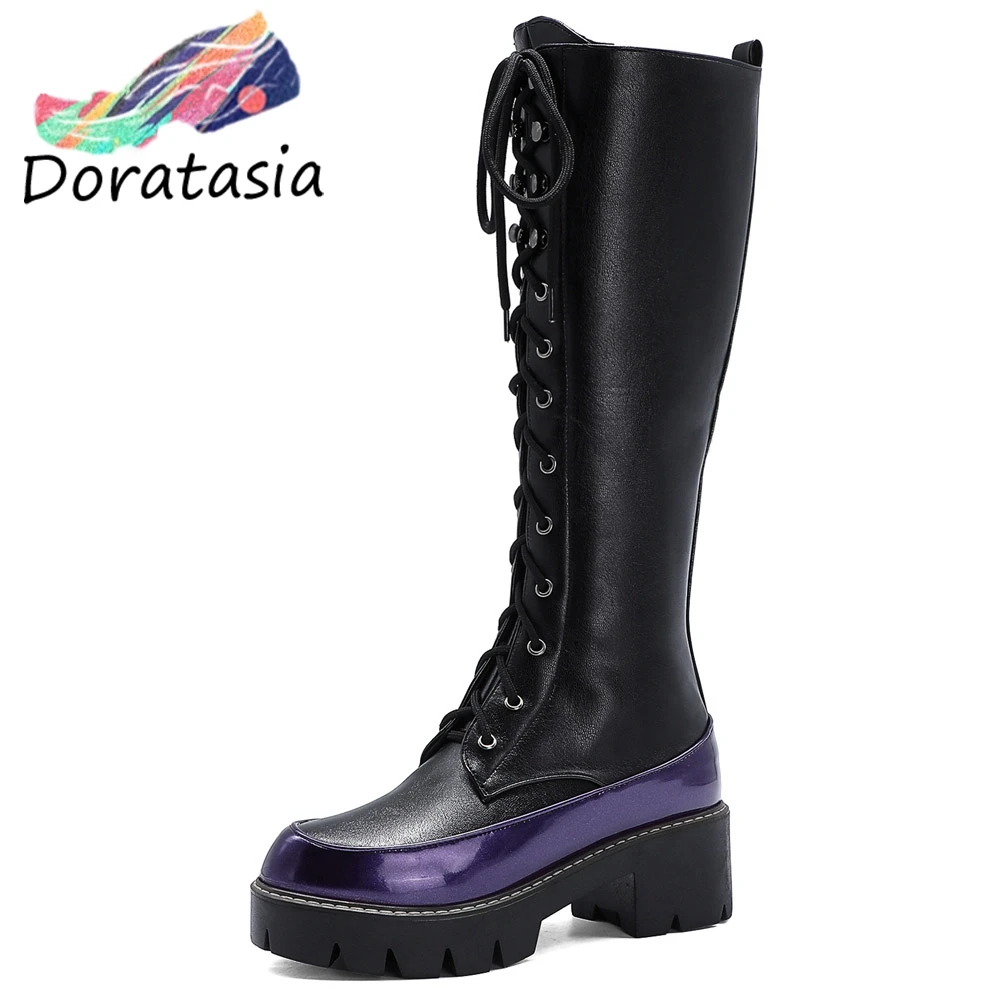 Женские ботинки со змеиным принтом DORATASIA разноцветные до середины икры шнуровкой