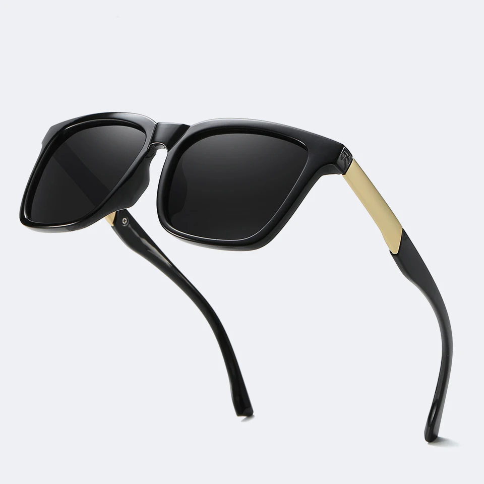 Мужские солнцезащ. Очки в классич. Квадрат. Оправе UV400 с поляризованными линзами |