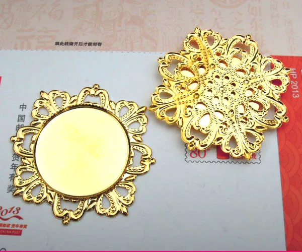 Рисунок 2 - филигранные квадратные подвески