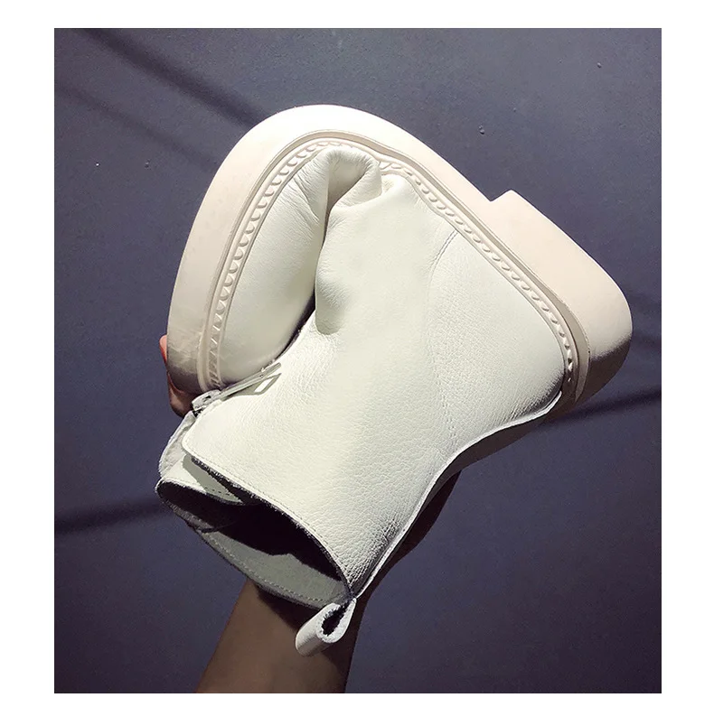 New casual women's shoes winter hot leather short tube women's boots fashion trend comfortable soft wild warm Martin boots