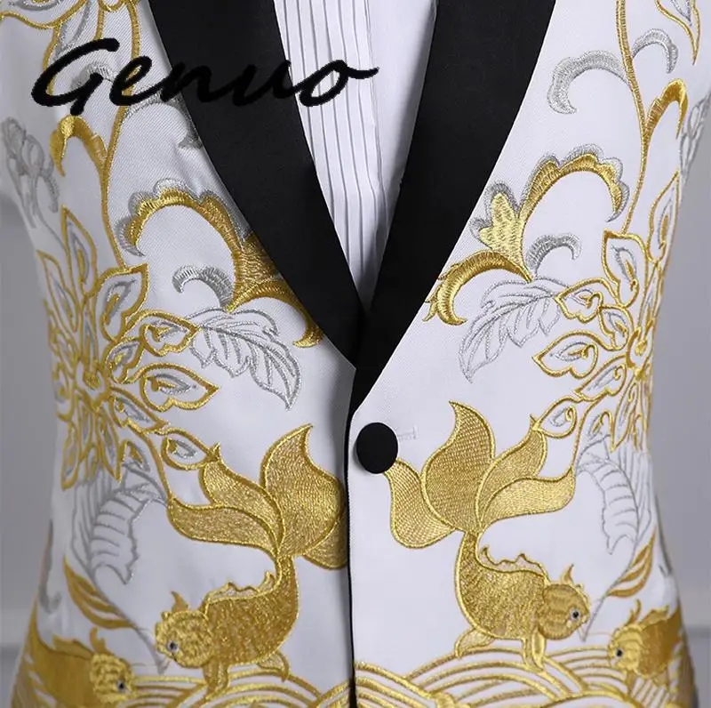 

Gold Embroidery Dress Suit Men Slim Fit Shawl Lapel Mens White Suits With Pants Stage Prom Wedding Grooms Singer Costumes Homme