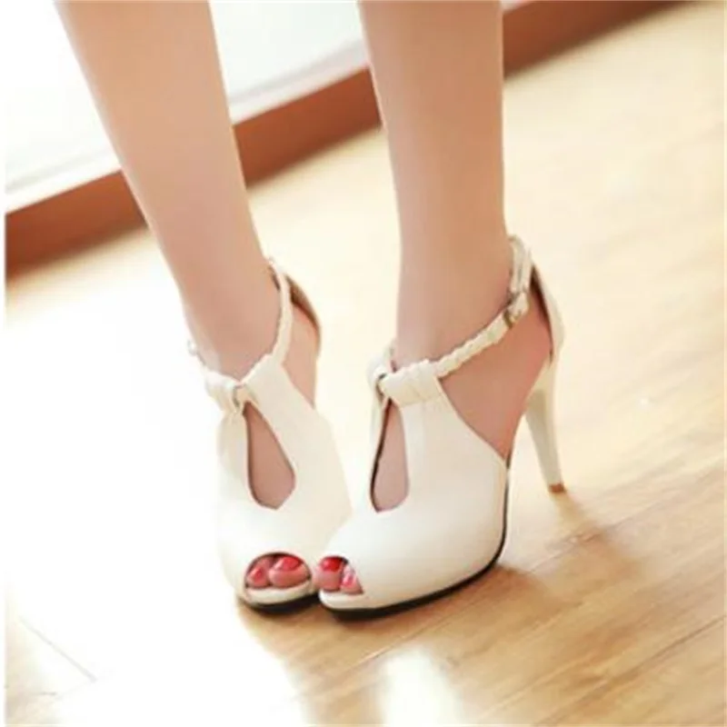 

Women's Small Heel Fish Mouth Large Buckle Sandals Summer New Foreign Trade Elegant Sexy Solid Color Bag Heel Low Top High Heels