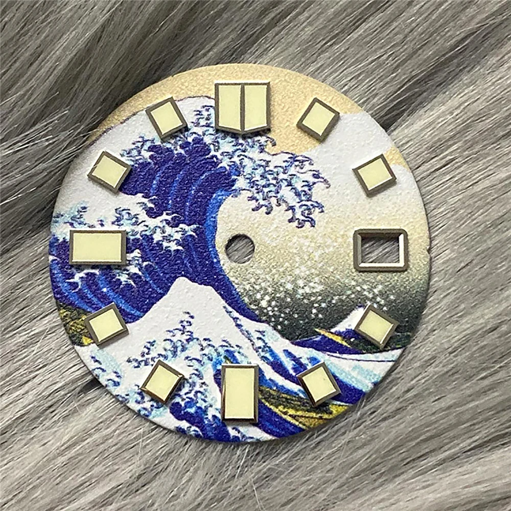 

28.5mm Green Luminous Watch Dial for NH35 Diving Watch Movement