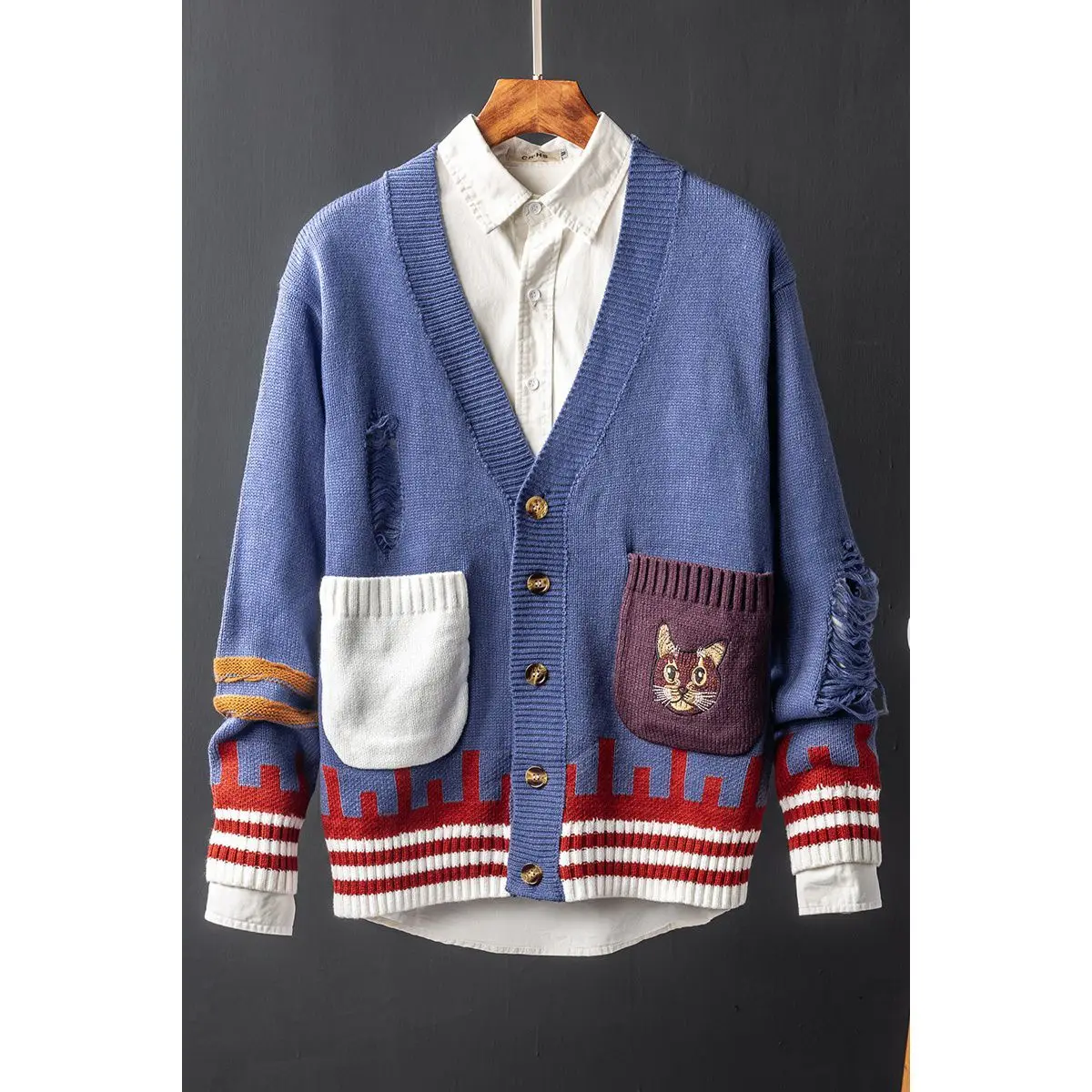 

Men's sweater retro contrast color V-neck knitted cardigan men's trend handsome broken hole sweater coat men's sweater top