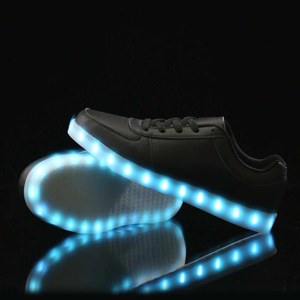 Светодиодная светящаяся обувь для мальчиков и девочек модная повседневная