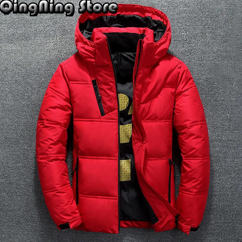 

Мужская теплая куртка-пуховик с воротником-стойкой и капюшоном