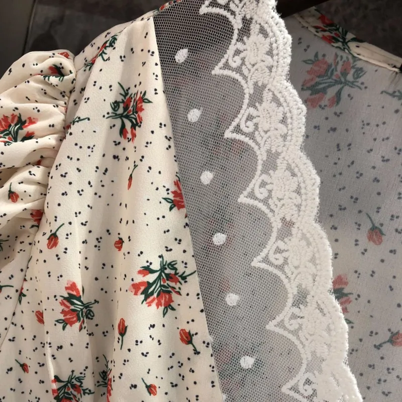 

DEAT Women Apricot Patchwork Printing Lace Chiffon Dress New V-Neck Short Puff Sleeve Slim Fit Fashion Tide Summer 2021 7E522