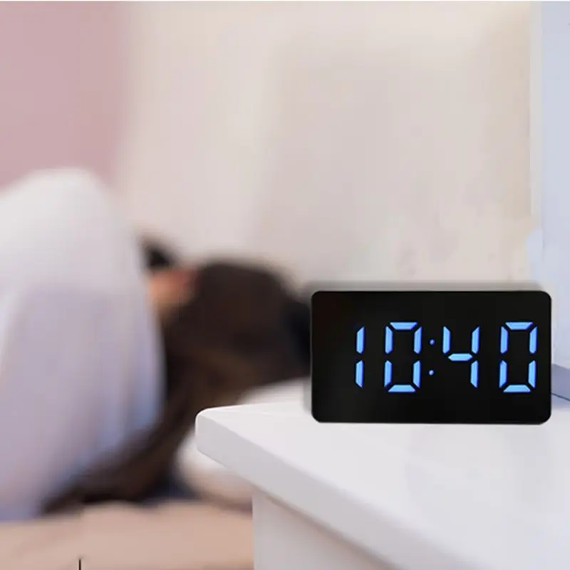 Светодиодный электронный будильник с зеркалом