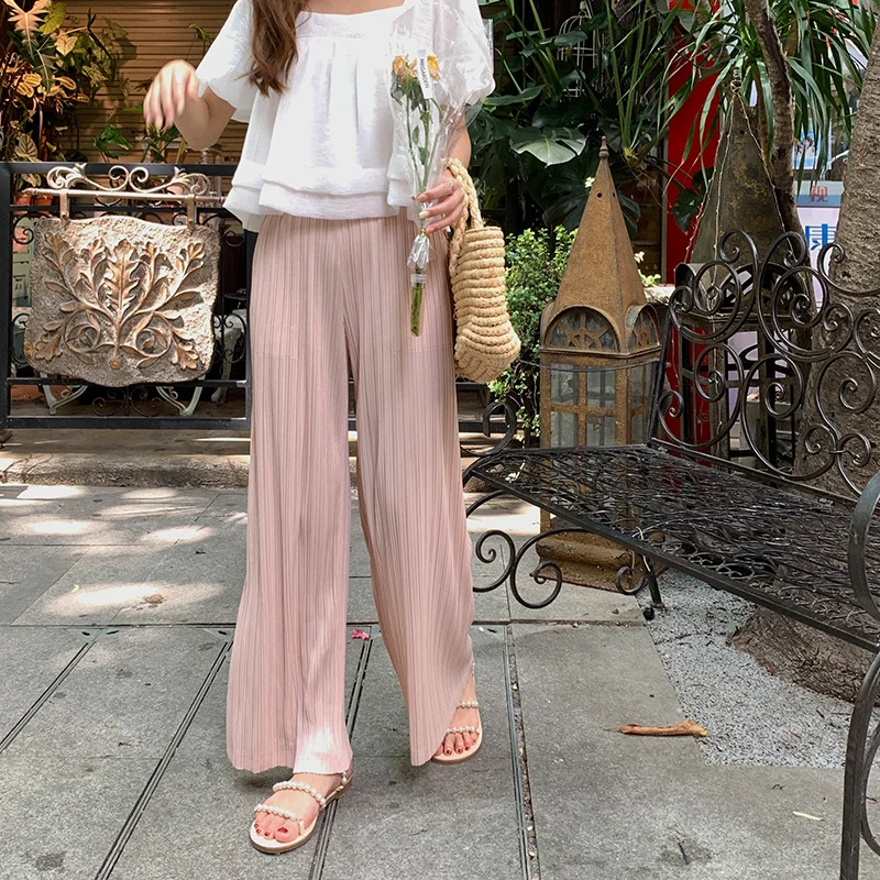 Черные ленивые брюки и мягкие плиссированные шифоновые широкие корейские