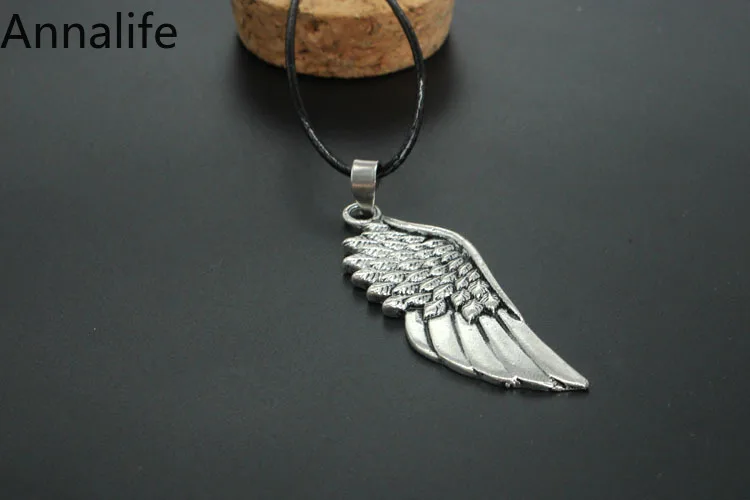 2019 New Vintage Male Punk Long Sweater Chain Choker Necklace Angel-Wing Hook Pendant Men Women Jewelry Gifts | Украшения и