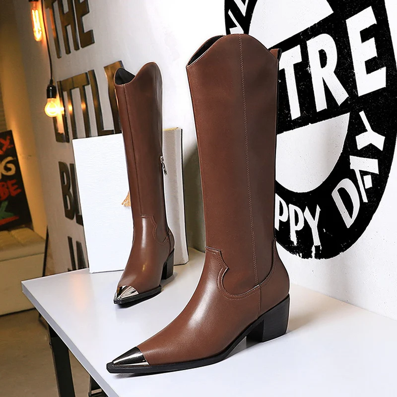 

Женские сапоги выше колена с мехом, теплые сапоги из искусственной кожи на высоком блочном каблуке 7 см, обувь для выпускного вечера, для зим...