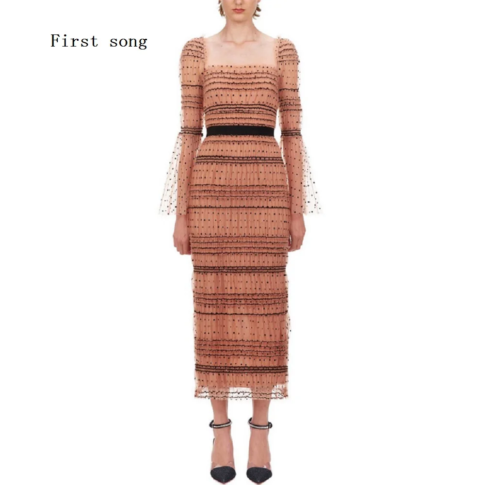 Первой песне женские зауженные из сетки в горошек сексуальное длинное платье