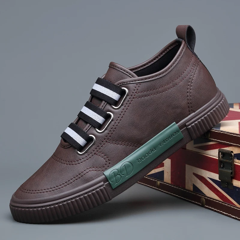 Новые весенние мужские кроссовки на вулканизированной подошве Эластичные