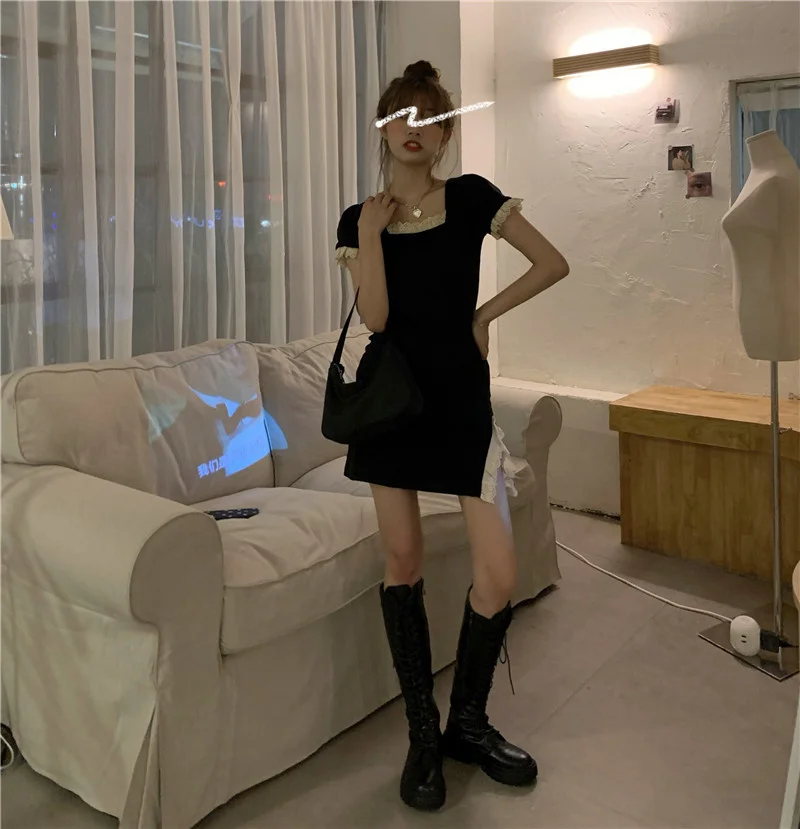 

Square Collar Short Sleeve Dress Women's Summer Design Sense Niche Waist-Tight Elegant Little Black Dress Hot Girl Short Skirt