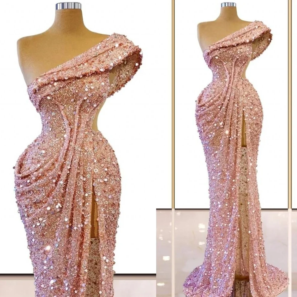 

Glittering Pink Sequined Prom Dresses 2021 Sexy One Shoulder Ruched Sweep Train Formal Evening Gowns Side Slit vestido de novia