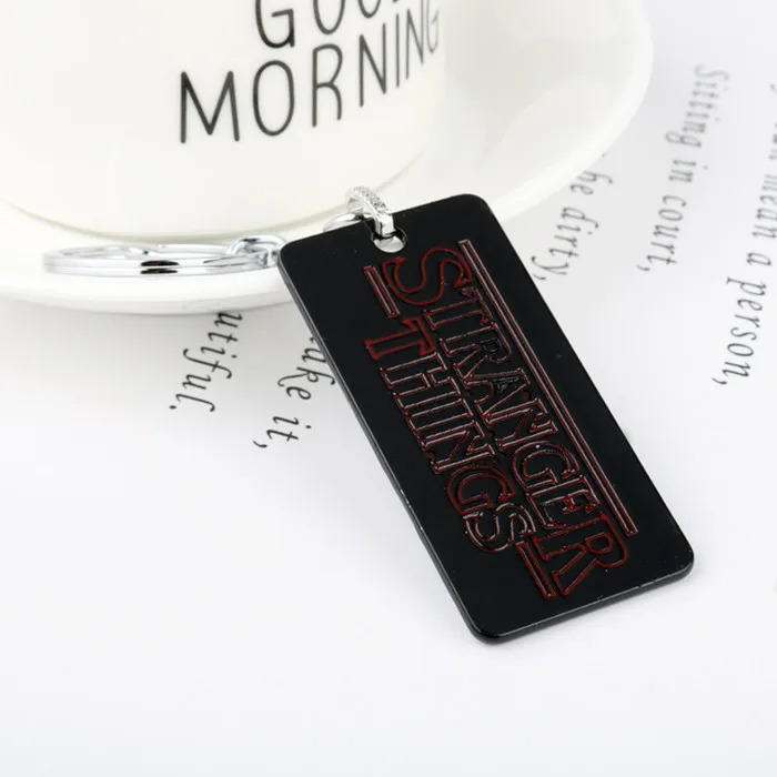 keychain STRANGER THINGS Crystal Beads Alloy Pendant Fashion Alloy Bracelet Christmas Gift For Woman High Quality Jewelry - Окраска металла: keychain