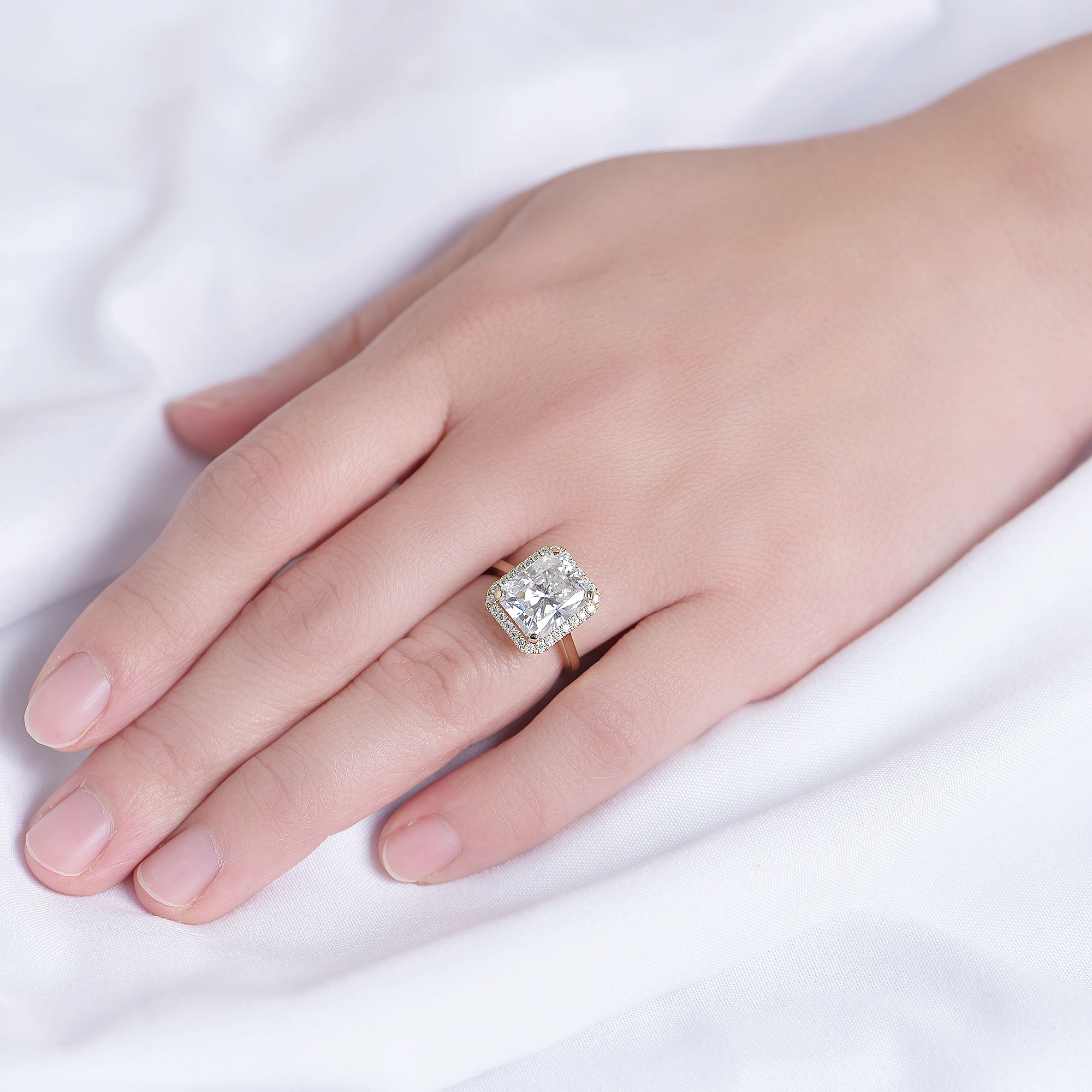 

Transgems Solid 14K Yellow Gold Center 5ct Radiant Cut 9X11mm FGH Colorless Moissantie Halo Engagement Ring for Women