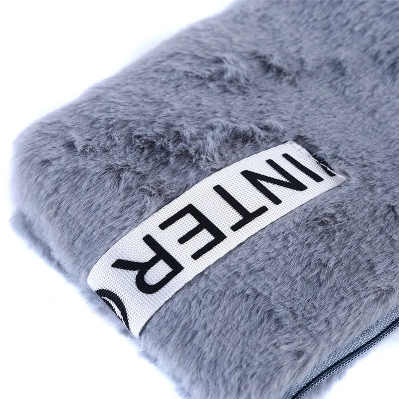 

Winter Fur Cosmetic Bag Soft Plush Cosmetic Bags Travel Zipper Pouch Storage Organizer with Fur Ball Make up Case Dropship Solid