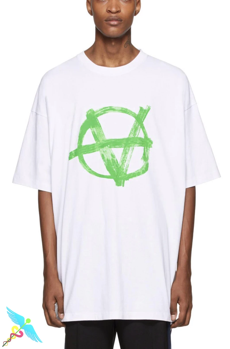 

VETEMENTS T-Shirt Men Women High Quality Embroidery VETEMENTS Logo Tee Shirt Vtm Loose Casual Top Tees Casual Summer Haikyuu