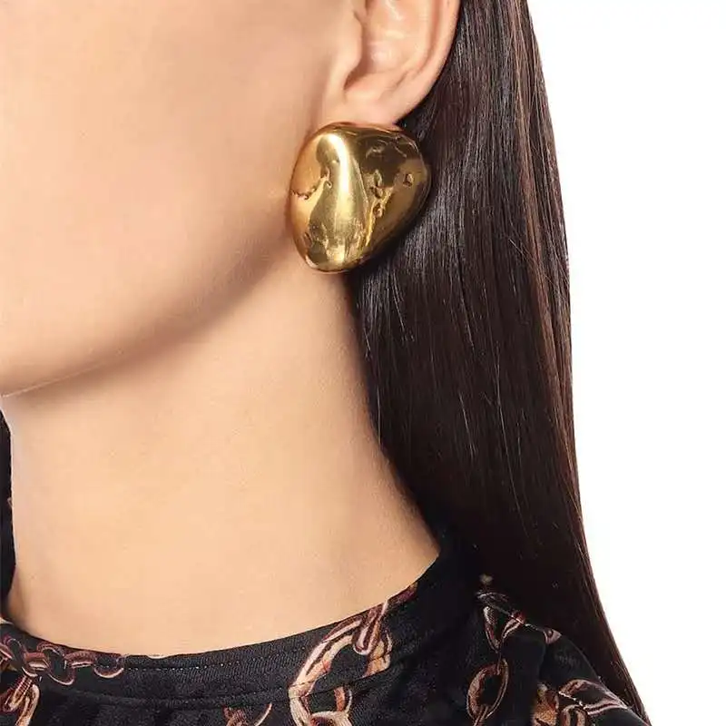 

HANGZHI 2020 New S925 Earring Temperament Design Metal Irregular Dimensional Round Stud Earrings for Women Girls Party Jewelry