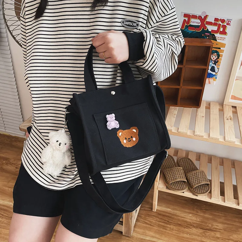 

Bear Embroidery One Shoulder Portable Canvas Bag Casual Female Bag New 2021 College Student Messenger Crossbody Bag Totes Bag